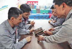 十分沉视企业班组扶植取职工内